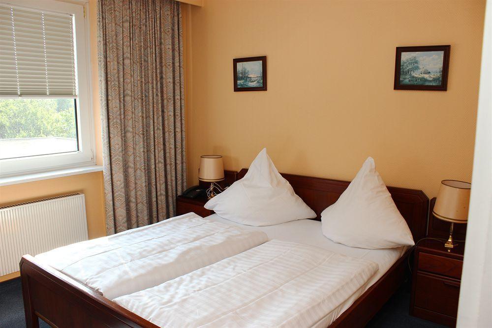 Wiking Hotel Henstedt-Ulzburg Zewnętrze zdjęcie